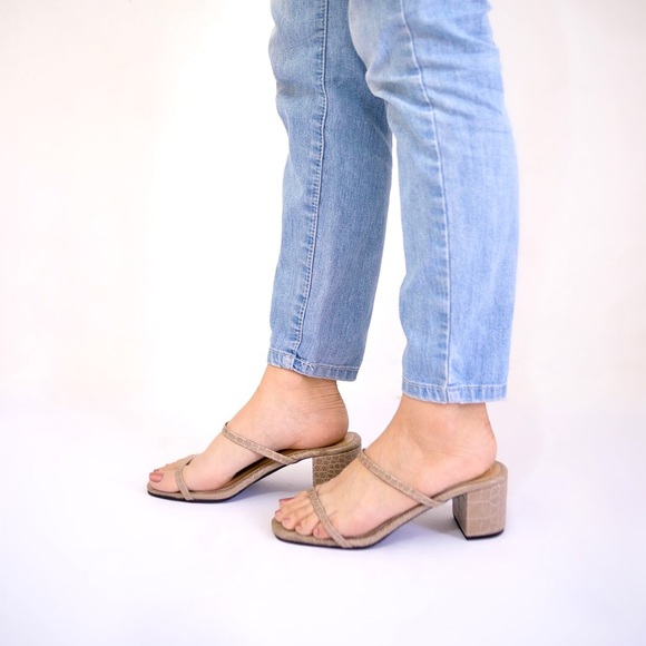 Hope Heels - Picture 5 of 5